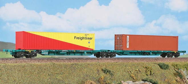 Articulated Container car type Sggmrss of CEMAT loaded with containers<br /><a href='images/pictures/ACME/acme40203_1.jpg' target='_blank'>Full size image</a>
